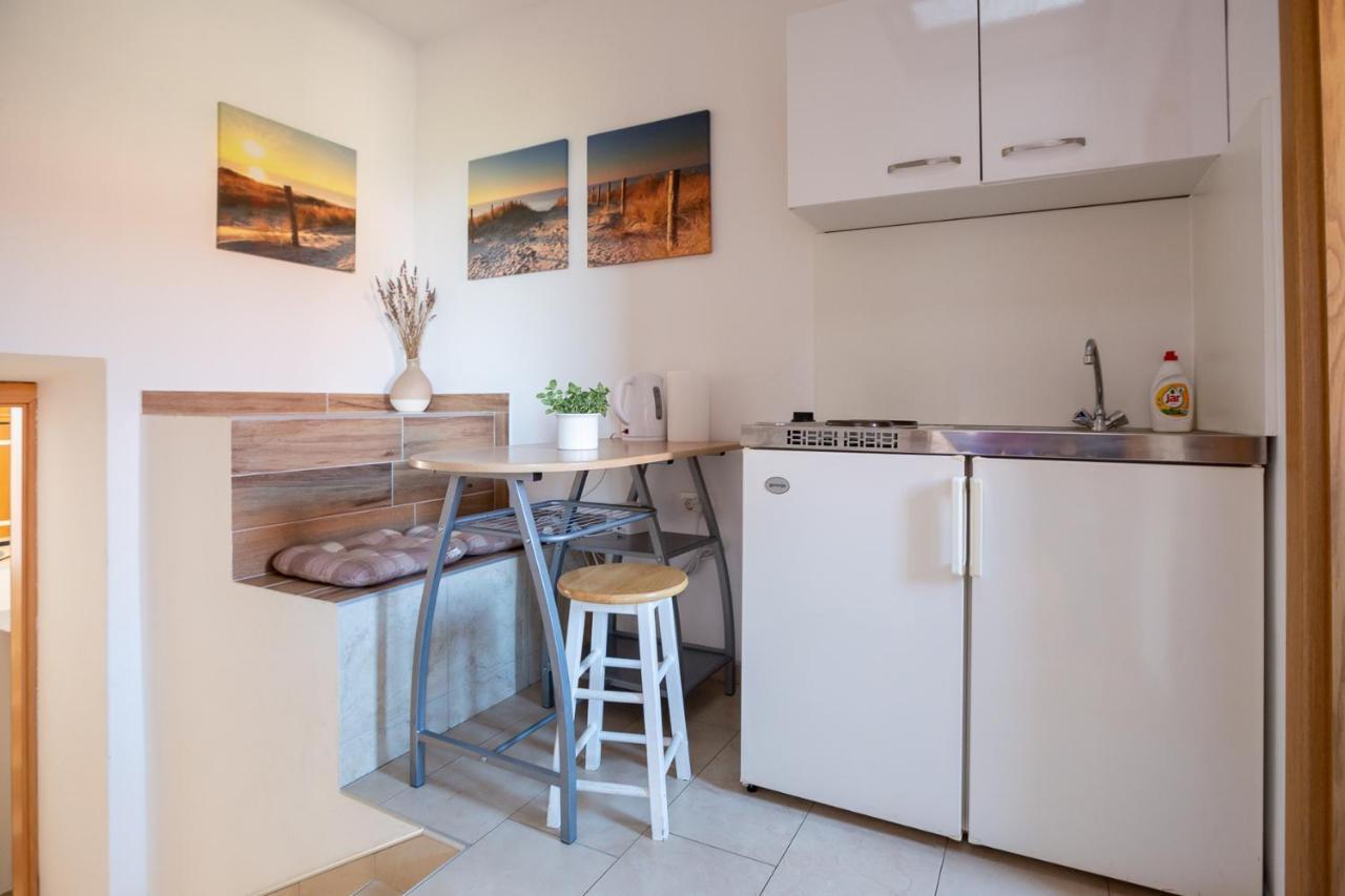בפורטורוז Apartments And Rooms Jeselnik מראה חיצוני תמונה