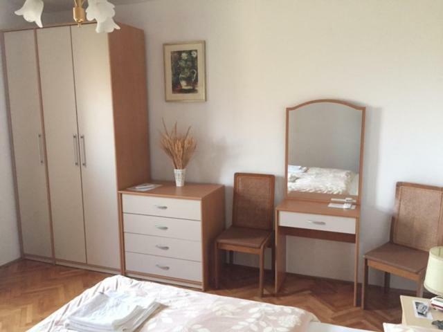בפורטורוז Apartments And Rooms Jeselnik מראה חיצוני תמונה
